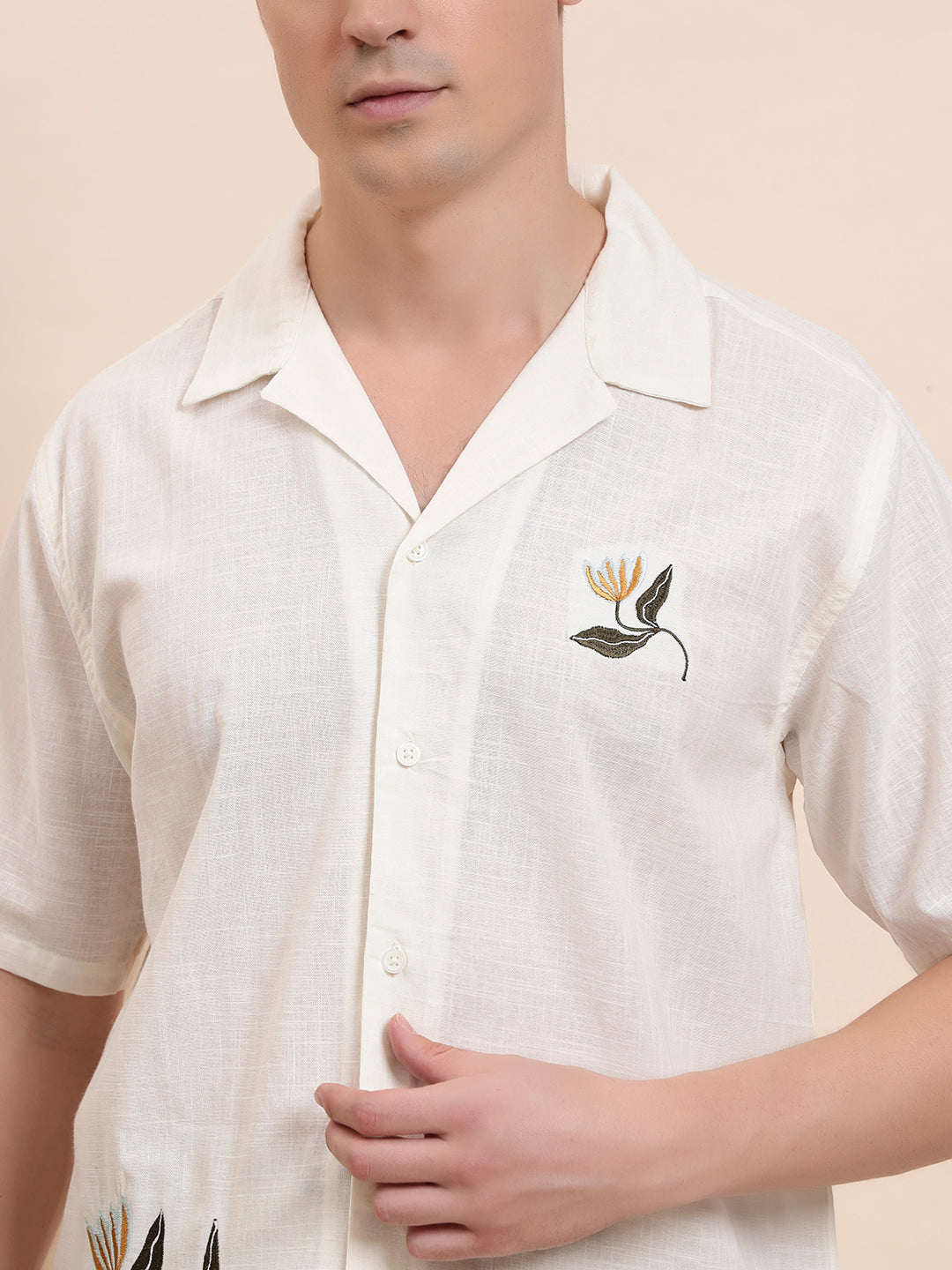 Off-White Cuban Collar Cotton Short Sleeve Shirt for Men
