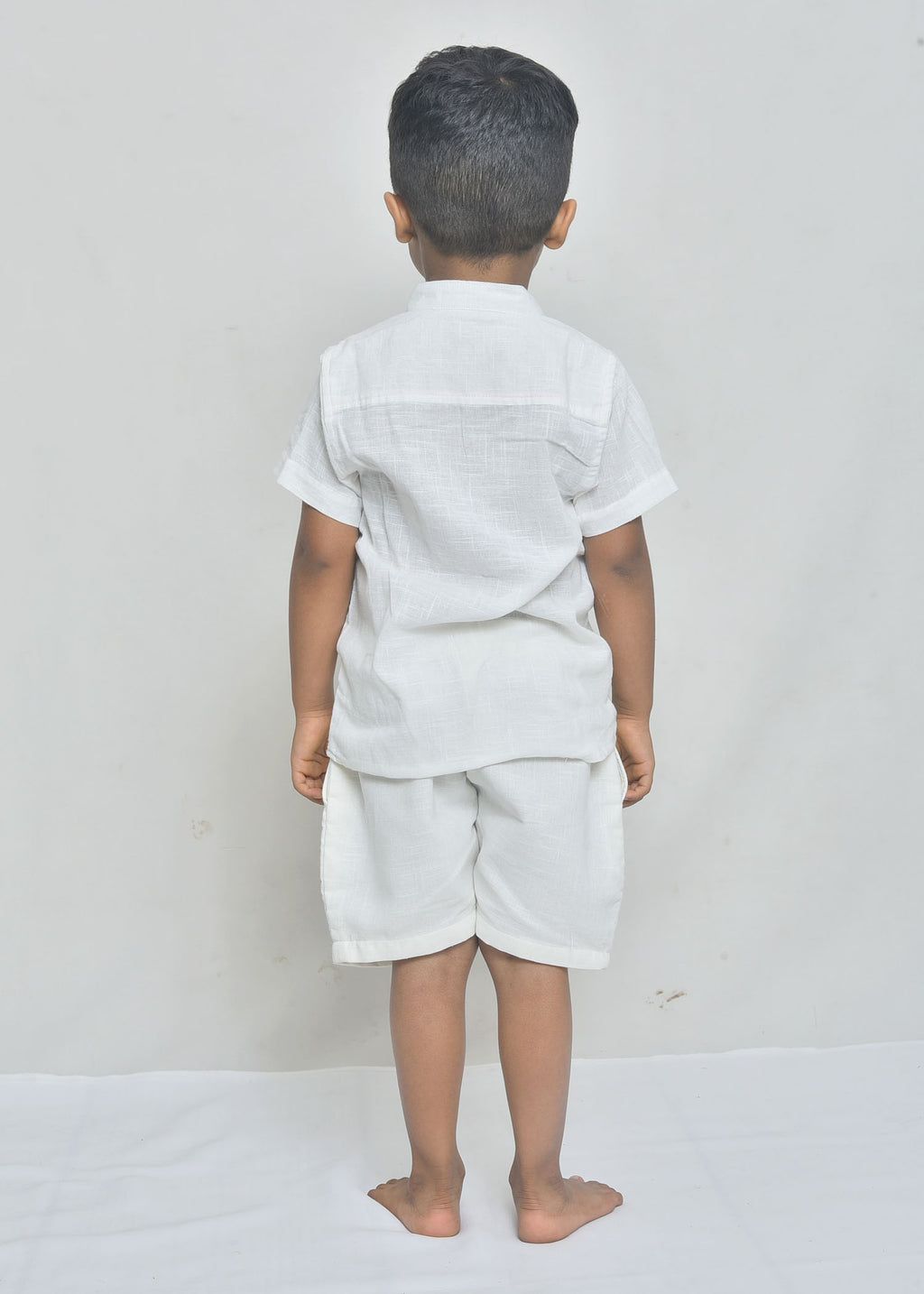 White Mandarin Collar Shirt & Shorts Set for Boys