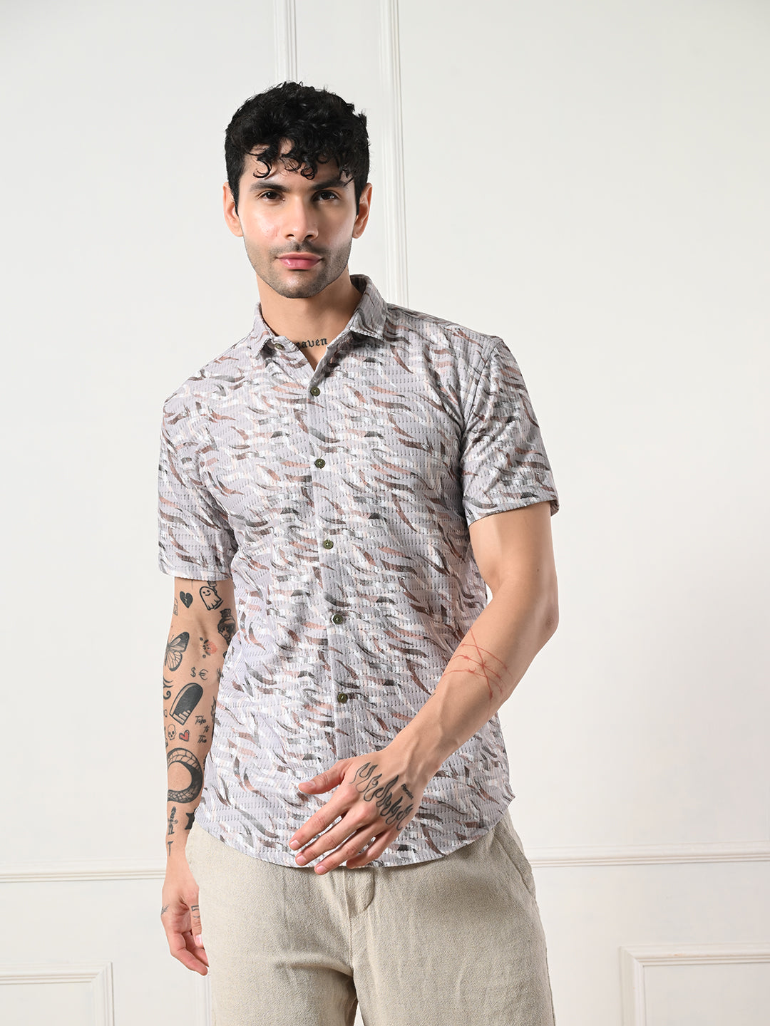 Men's grey, multi-tone abstract wave print shirt.